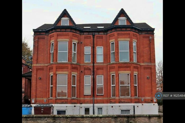 1 Bedroom Flat To Rent In Dickenson Road, Manchester, M13