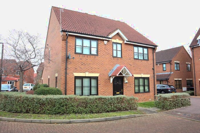 4 Bedroom Detached House To Rent In Earlshall Place, Westcroft, Milton Keynes, MK4