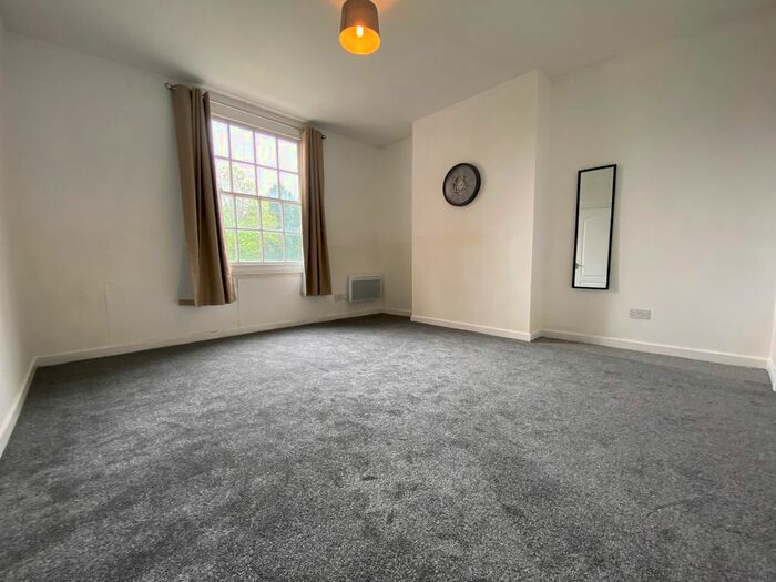 1 Bedroom Flat To Rent In Silver Street, Kidderminster, DY10