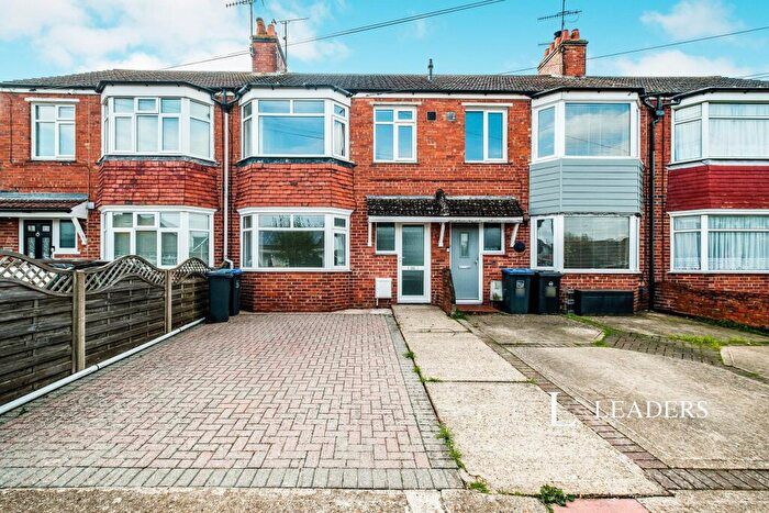 3 Bedroom Terraced House To Rent In Greenland Road, BN13
