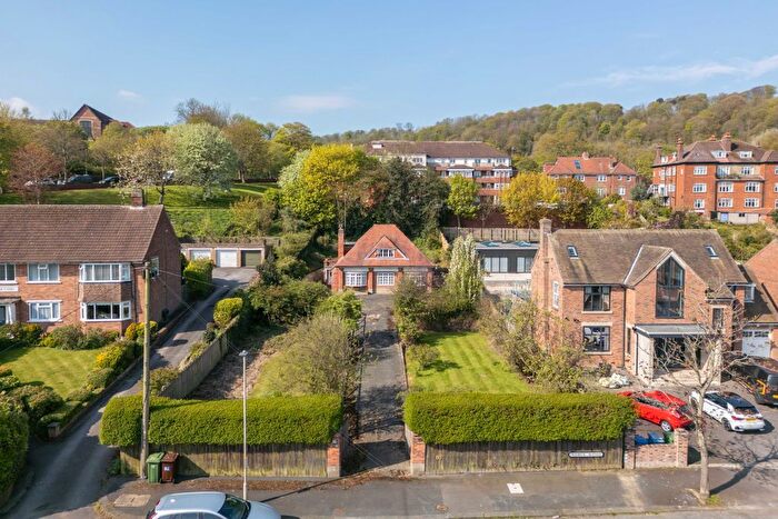 4 Bedroom Property For Sale In Holbeck Avenue, Scarborough, YO11