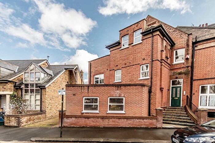 1 Bedroom Flat To Rent In Grange Road, London, W4