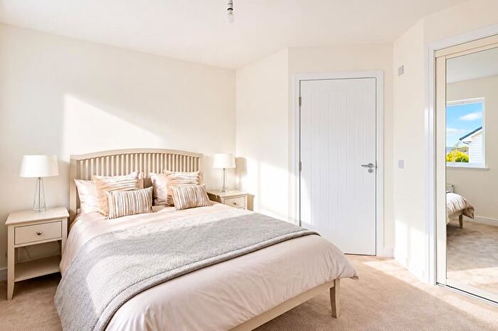 3 Bedroom Semi-detached House For Sale In Linen Court, Balmullo, KY16