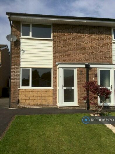 2 Bedroom Semi-Detached House To Rent In Southey Close, Preston, PR2