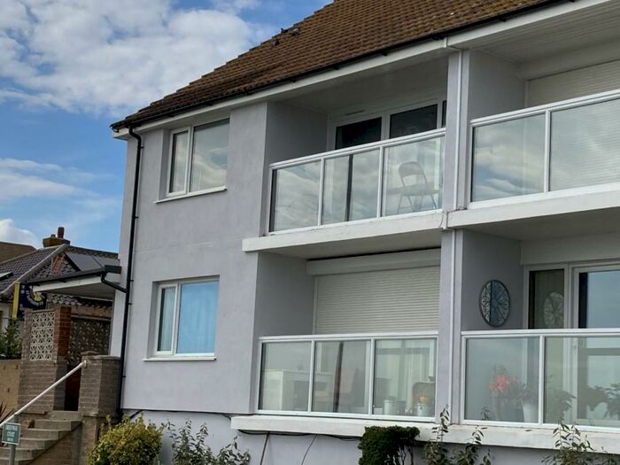 2 Bedroom Flat To Rent In Marine Drive, Rottingdean, Brighton, BN2