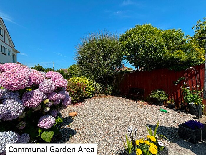 2 Bedroom Flat For Sale In Eugene Road, Preston, Paignton, TQ3