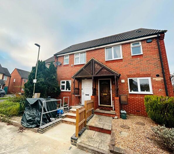 2 Bedroom Terraced House To Rent In Didcot, Oxfordshire, OX11
