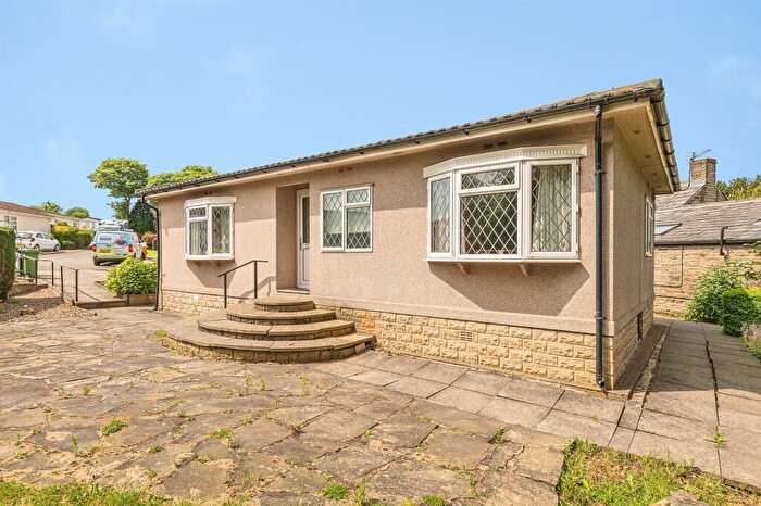 2 Bedroom Park Home For Sale In Andrew Crescent, Crosland Hill, Huddersfield, HD4
