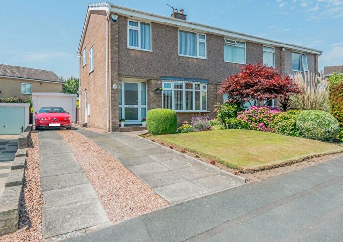 3 Bedroom Semi-Detached House For Sale In Brown Hill Drive, Birkenshaw, Bradford, West Yorkshire, BD11