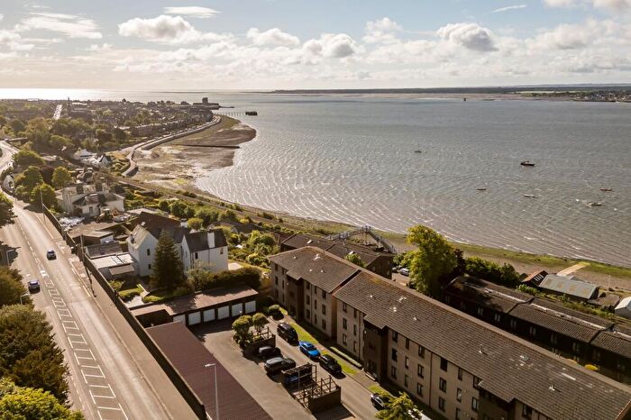2 Bedroom Apartment For Sale In Flat, Taypark, Dundee Road, Broughty Ferry, DD5