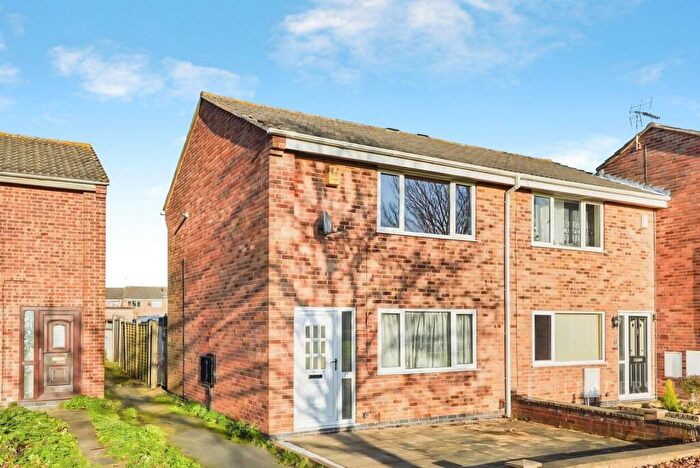 2 Bedroom Semi-Detached House To Rent In Quantock Close, Stenson Fields, Derby, DE24
