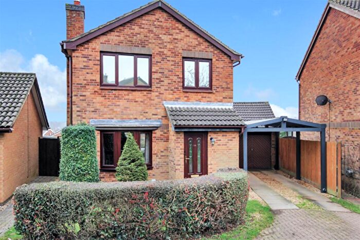 4 Bedroom Detached House For Sale In Gilbey Close, Wellingborough, NN9