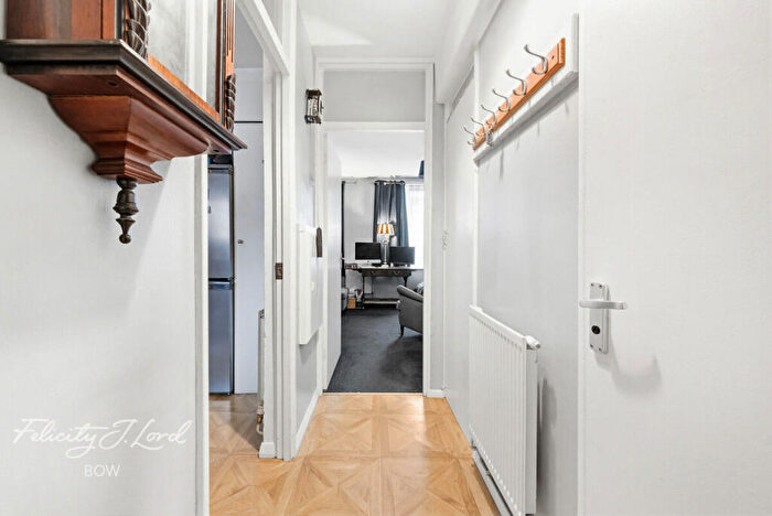 1 Bedroom Flat For Sale In Devons Road, London, E3