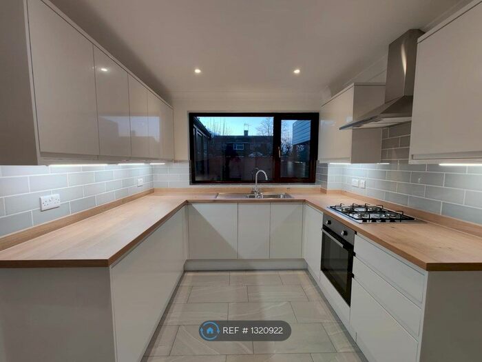 3 Bedroom Semi-Detached House To Rent In Weald Drive, Crawley RH10