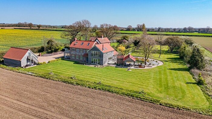 6 Bedroom Detached House For Sale In Beeston Road, Great Dunham, King's Lynn, PE32