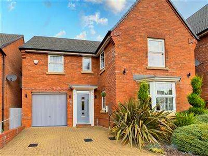 Houses for sale & to rent in NN3 7XW, Pitsford Road, Moulton Northampton