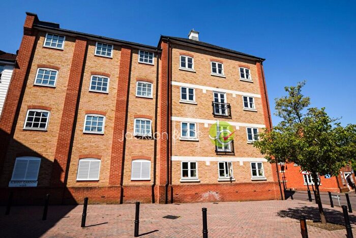 2 Bedroom Apartment To Rent In Albany Gardens, Colchester, CO2