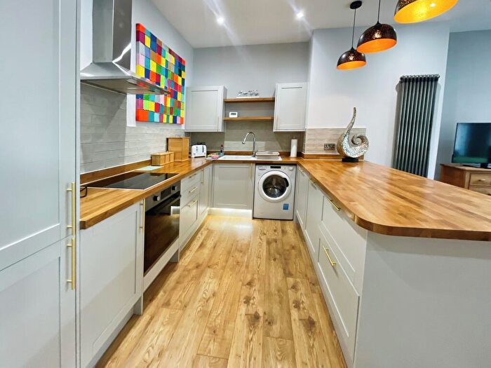 2 Bedroom Apartment To Rent In Shelley House, Cromer, NR27