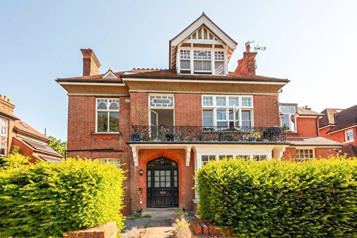 1 Bedroom Studio To Rent In Keswick Road, East Putney, London, SW15