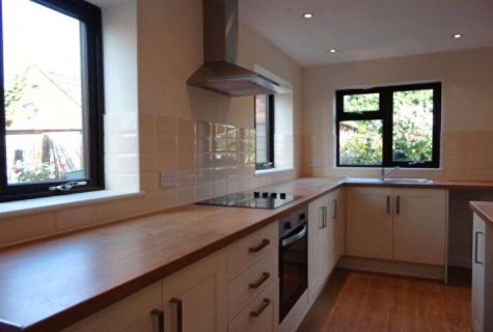 3 Bedroom Semi Detached House For Sale In Haigh Moor Road, Tingley, WF3