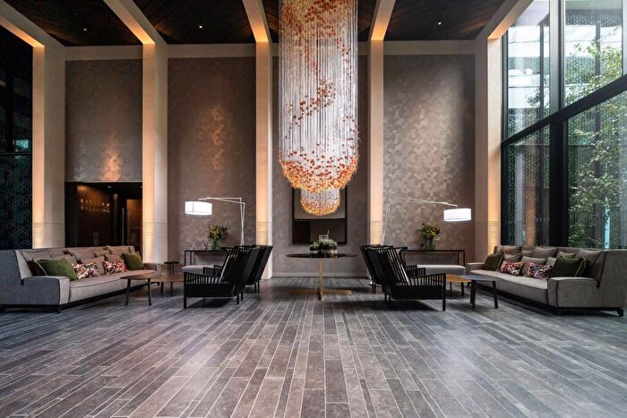 2 Bedroom Flat For Sale In Wardian London, Canary Wharf, London, E14