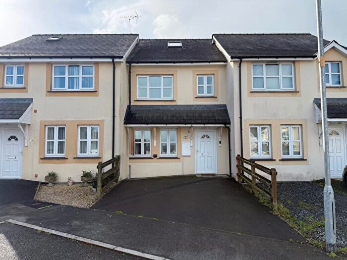 3 Bedroom Terraced House For Sale In Cnwc Y Lili, New Quay, SA45