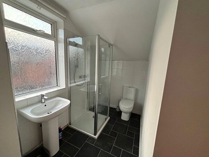 5 Bedroom Property To Rent In Teversal Avenue, Lenton, NG7