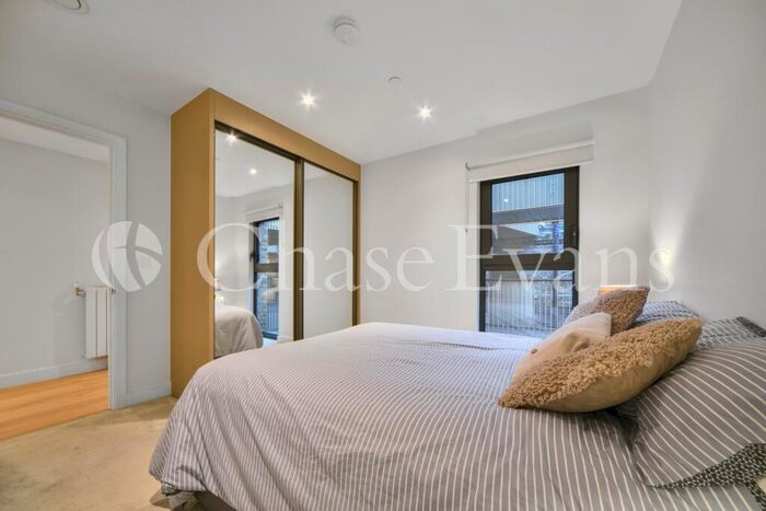 1 Bedroom Flat For Sale In Royal Arsenal Riverside, Major Draper Street, Woolwich, London, SE18