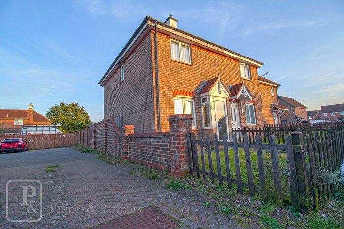 2 Bedroom Semi-Detached House To Rent In Hallcroft Chase, Highwoods, Colchester, Essex, CO4