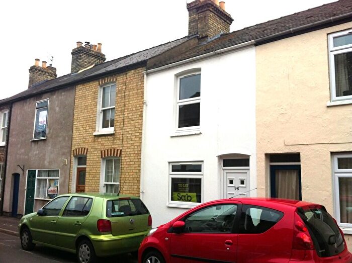 2 Bedroom Terraced House To Rent In Catharine Street, Cambridge, CB1