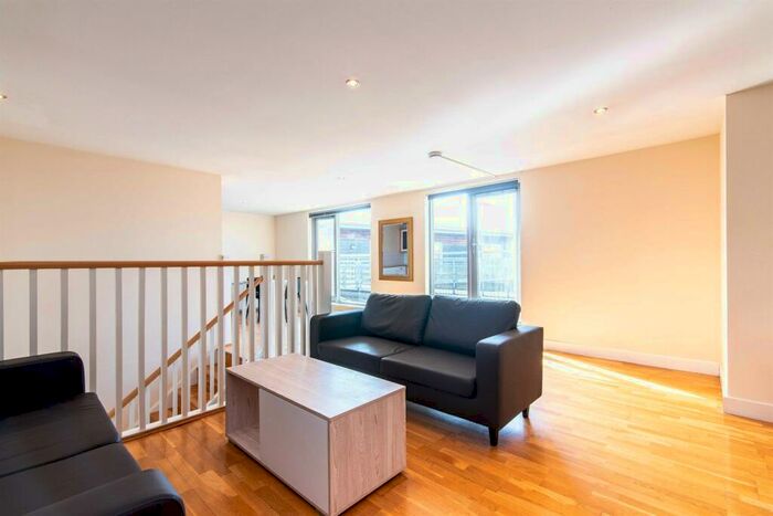 3 Bedroom Apartment To Rent In Ropewalk Court, Derby Road, The City, NG1