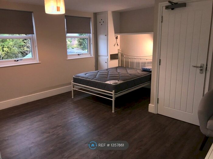 Studio To Rent In Cherry Hinton Road, Cambridge, CB1