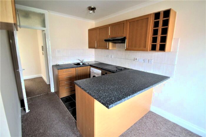 1 Bedroom Flat To Rent In Peckham High Street, Peckham, SE15