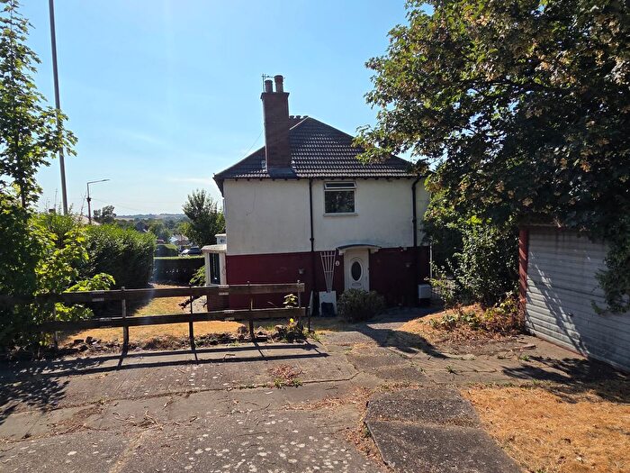 4 Bedroom Detached House To Rent In Grange Road, Oldswinford, DY9
