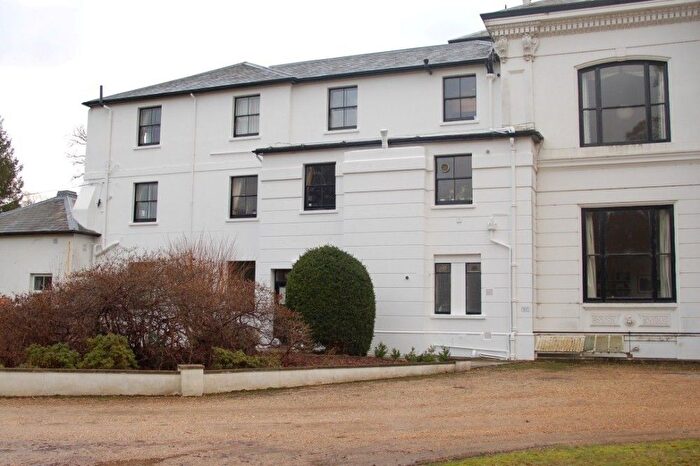 1 Bedroom Studio To Rent In Wokingham Road, Crowthorne, RG45