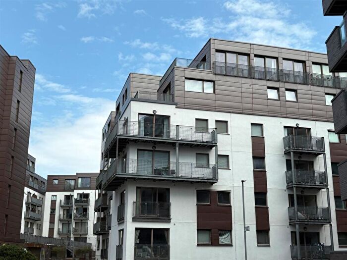 2 Bedroom Apartment For Sale In Advent /, Isaac Way, Ancoats, M4