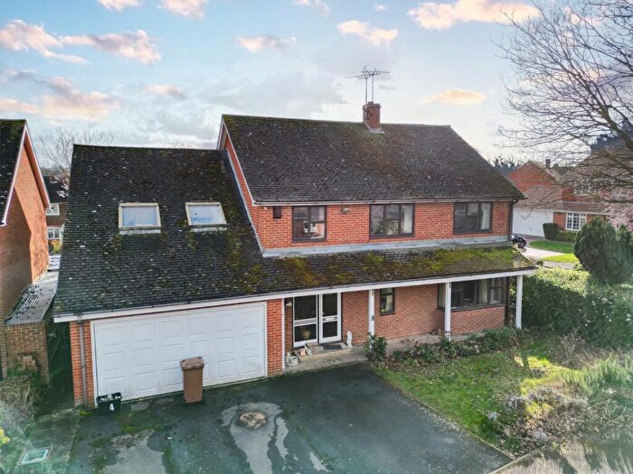 5 Bedroom Detached House For Sale In Rectory Meadow, Southfleet, Gravesend, Kent, DA13
