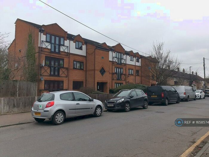 1 Bedroom Flat To Rent In Ingersoll Road, Middlesex, EN3