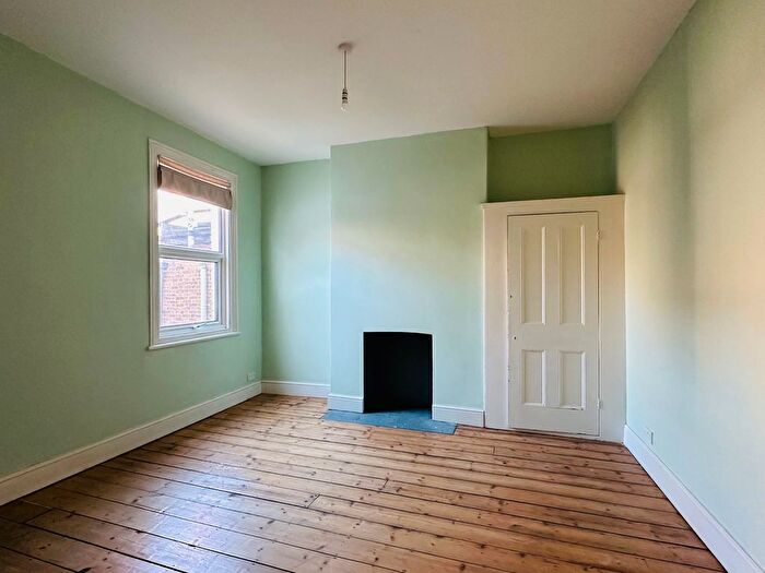 5 Bedroom End Of Terrace House To Rent In Carlton Avenue, Ramsgate, CT11