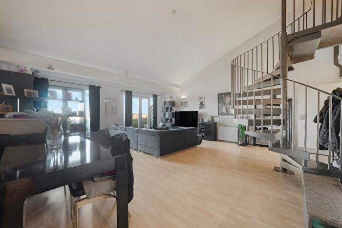 1 Bedroom Flat For Sale In Silverdale, Sydenham, London, SE26