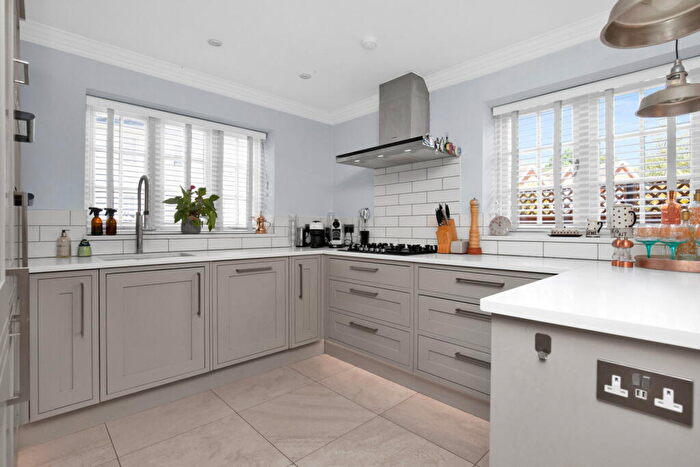 3 Bedroom Detached House For Sale In Keepers Cottage, Upper Froyle, GU34
