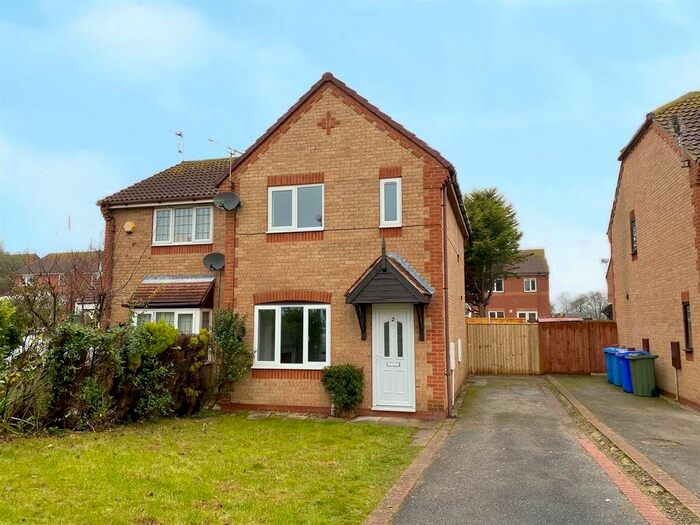 3 Bedroom Property To Rent In The Birches, Hornsea HU18