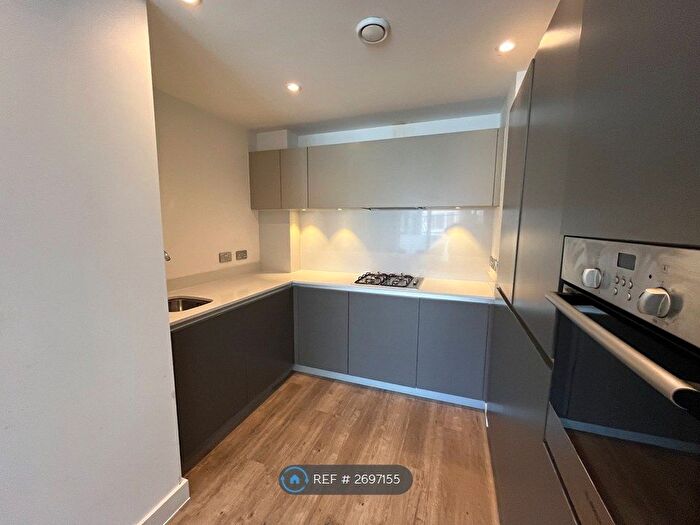 1 Bedroom Flat To Rent In Typographic Building, London, SW9