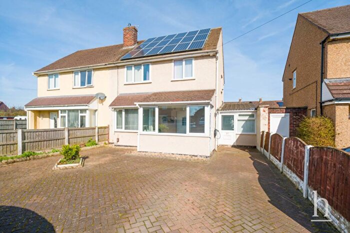 3 Bedroom Semi-Detached House For Sale In Harvest Lane, Wirral, CH46