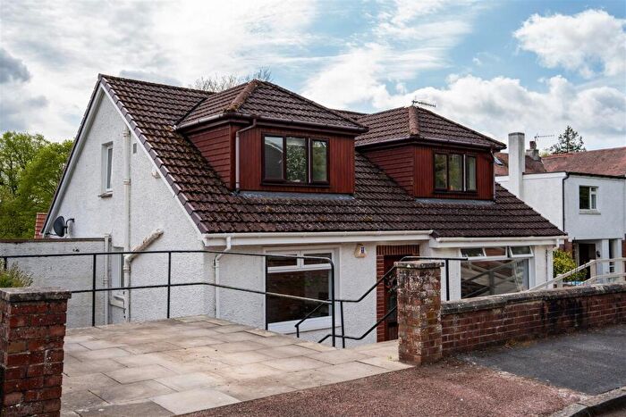 5 Bedroom Detached House For Sale In Friarsdene, Lanark, ML11