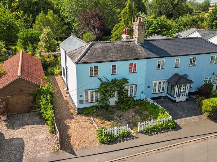 4 Bedroom Cottage For Sale In Hildersham, Cambridge, CB21