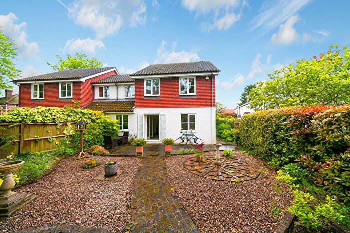 4 Bedroom End Of Terrace House To Rent In St. Marys Mews, Richmond, TW10