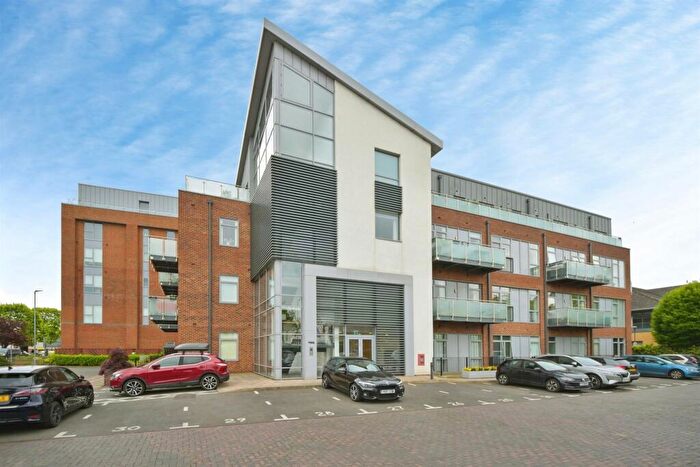 1 Bedroom Flat For Sale In Broadwater Road, Welwyn Garden City, AL7