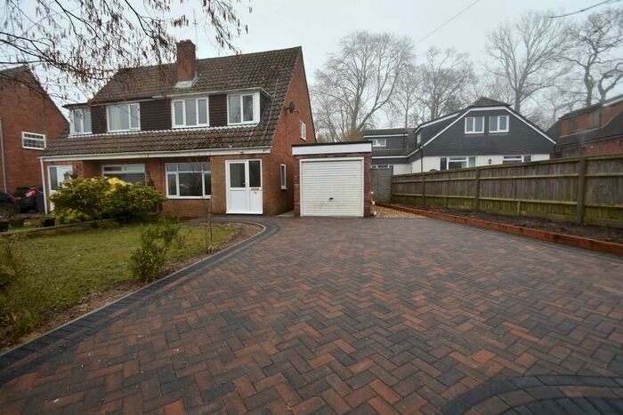 3 Bedroom Semi-Detached House To Rent In Waterlooville, Hampshire, PO8