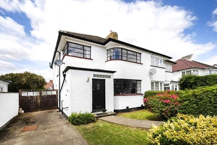 3 Bedroom Semi Detached House To Rent In Hale Drive, Mill Hill, NW7